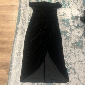 Bhldn off the should velvet maxi dress size 16